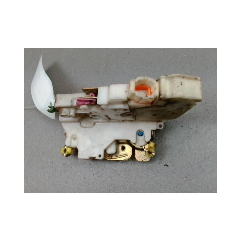 SYSTEME CONDAMNATION AVANT DROIT NISSAN PICK-UP PICKUP 2P III Phase 2 2002-2006