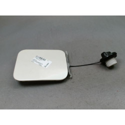 VOLET DE TRAPPE CARBURANT