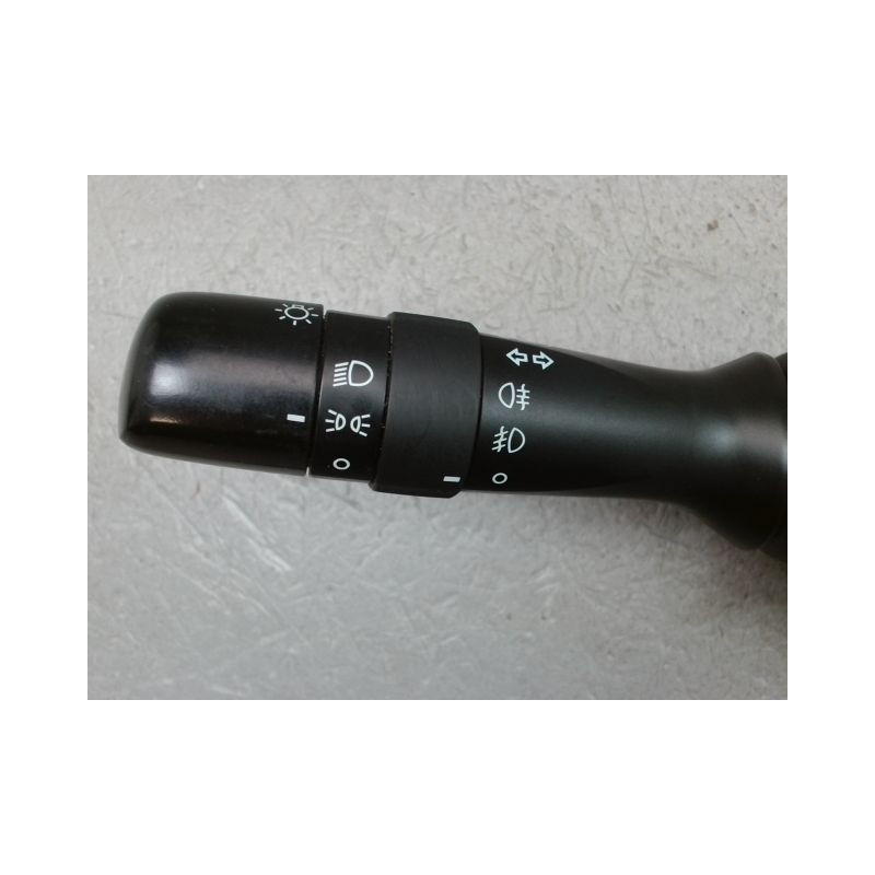 COMMANDE ECLAIRAGE TOYOTA PRIUS 2004-