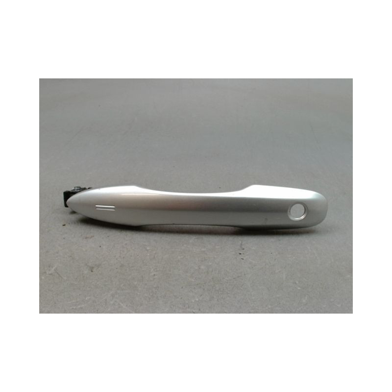 POIGNEE EXTERIEURE PORTE AVANT GAUCHE TOYOTA PRIUS 2004-
