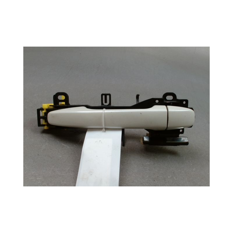 POIGNEE EXTERIEURE PORTE AVANT DROIT TOYOTA PRIUS 2004-
