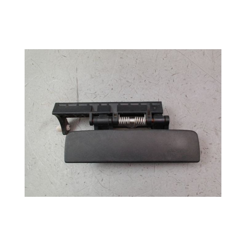POIGNEE EXTERIEURE PORTE AVANT DROIT PEUGEOT 306 Phase 1 1993-1997