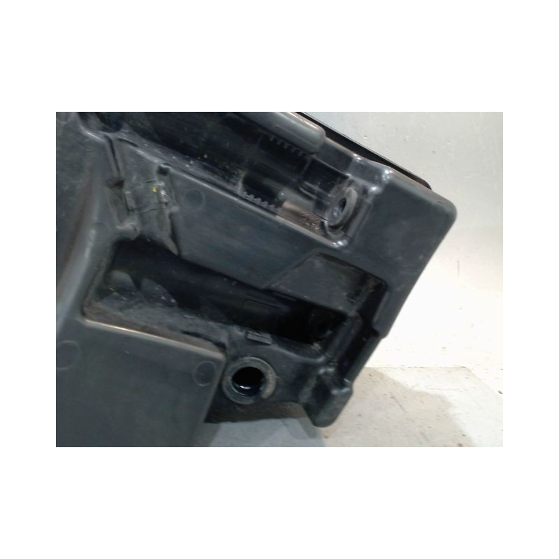 RESERVOIR LAVE-GLACE AVANT AUDI A1