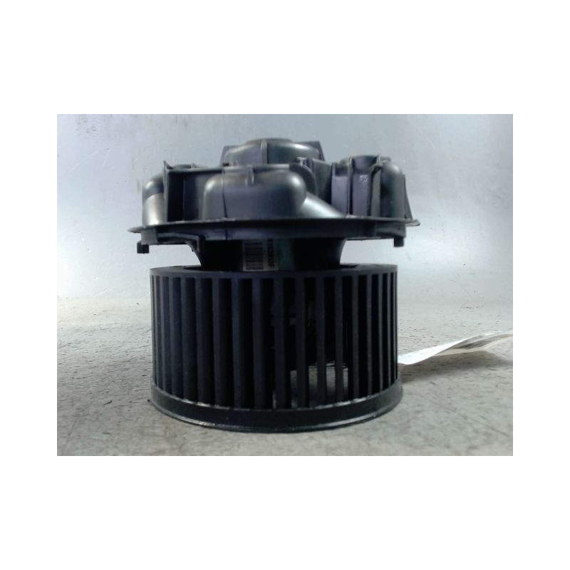 MOTEUR VENTILATEUR CHAUFFAGE RENAULT CLIO III 2009-