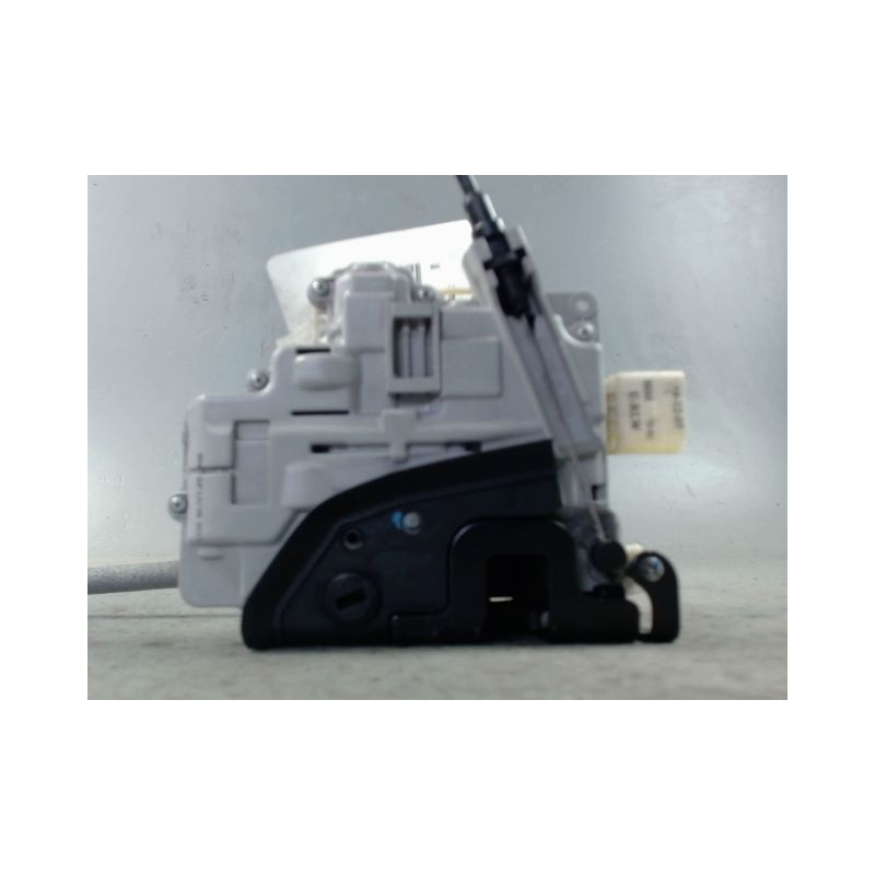 SYSTEME CONDAMNATION ARRIERE GAUCHE SEAT LEON 2005-