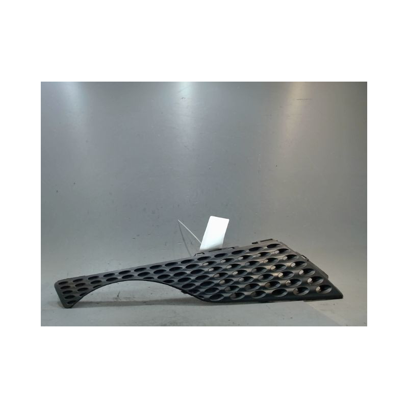 GRILLE VENTILATION PARE-CHOC AVD NISSAN JUKE
