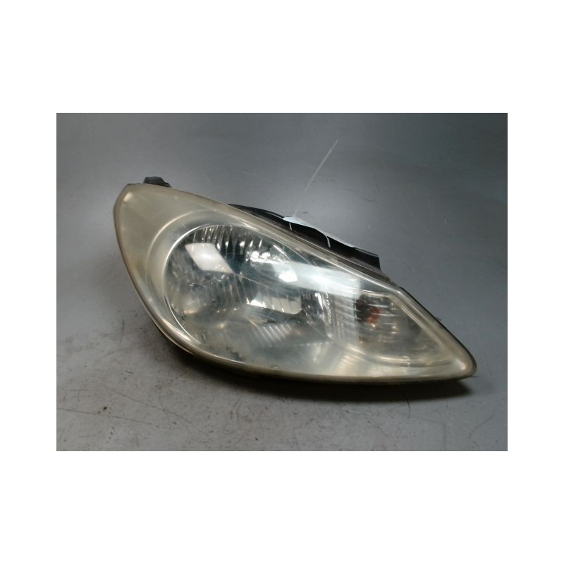 PHARE DROIT HYUNDAI I10