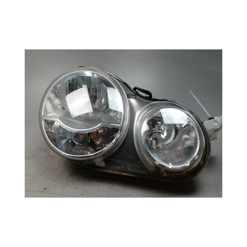 PHARE DROIT VOLKSWAGEN POLO 02-05
