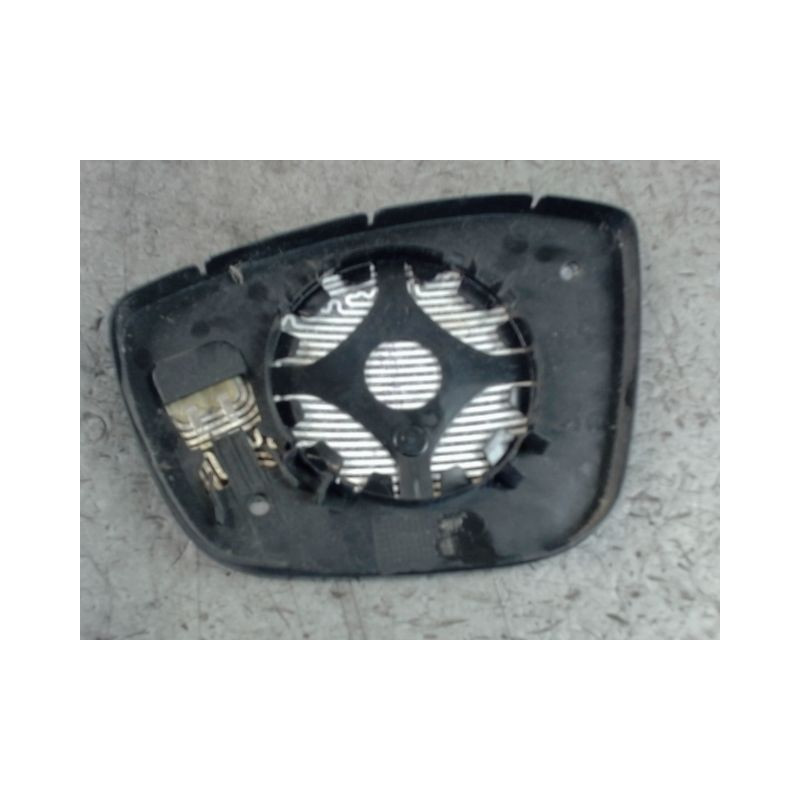 GLACE RETROVISEUR EXT D PEUGEOT 208