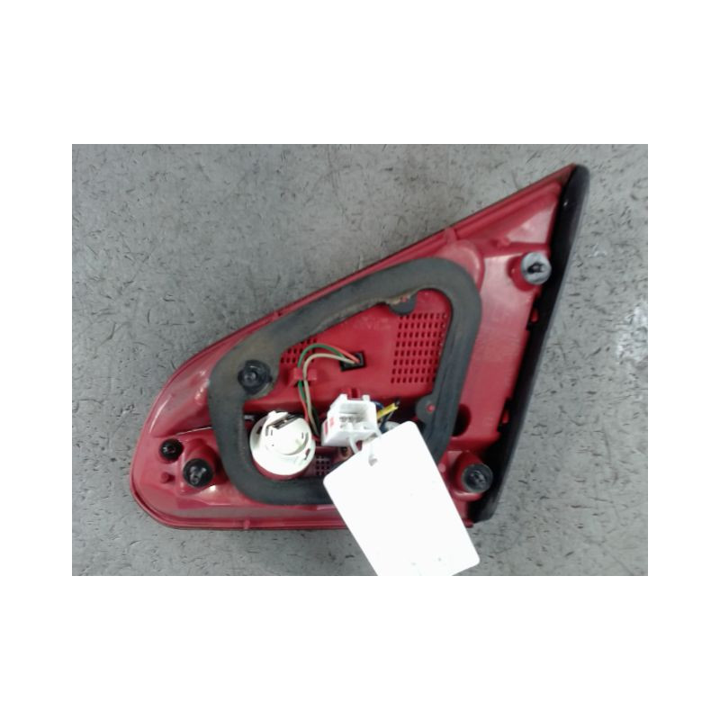 FEU ARRIERE INTERIEUR GAUCHE KIA CEE-D