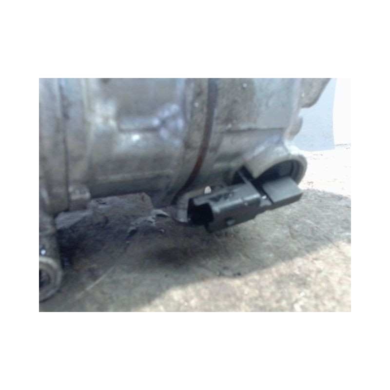 COMPRESSEUR AIR CONDITIONNE PEUGEOT 208