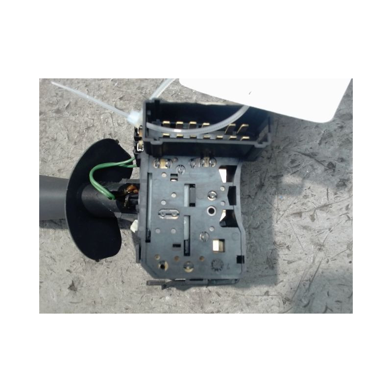 COMMANDE ESSUIE GLACE RENAULT TWINGO 2 2010-