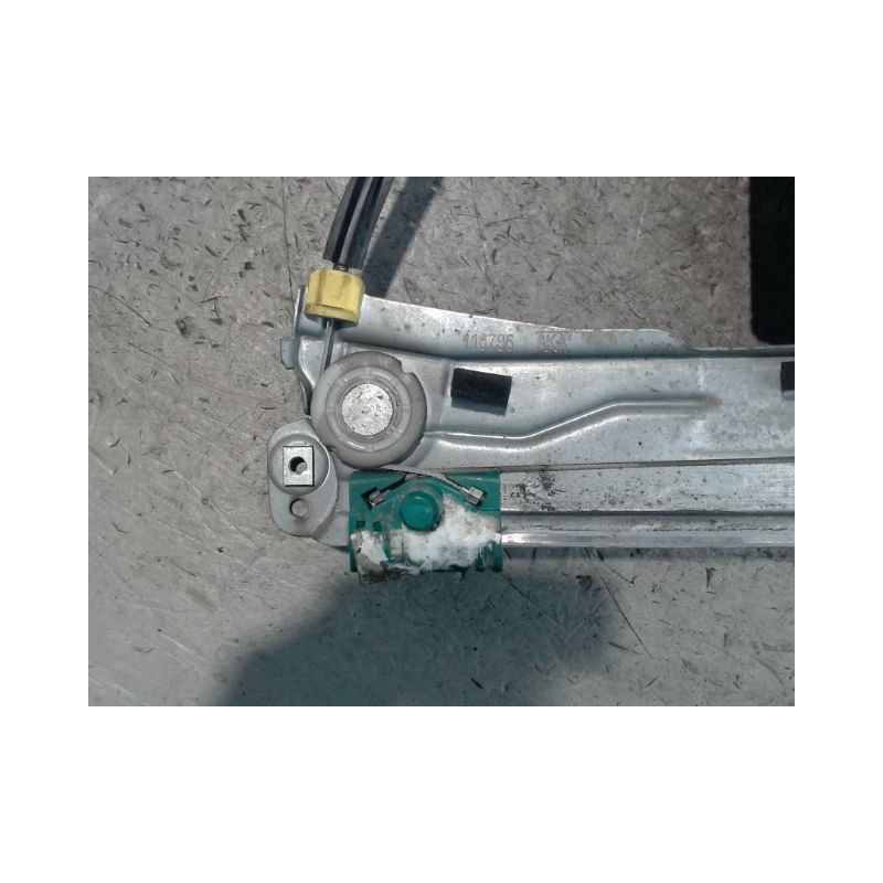MECANISME+MOTEUR LEVE-GLACE AVANT GAUCHE RENAULT CLIO III 2007-