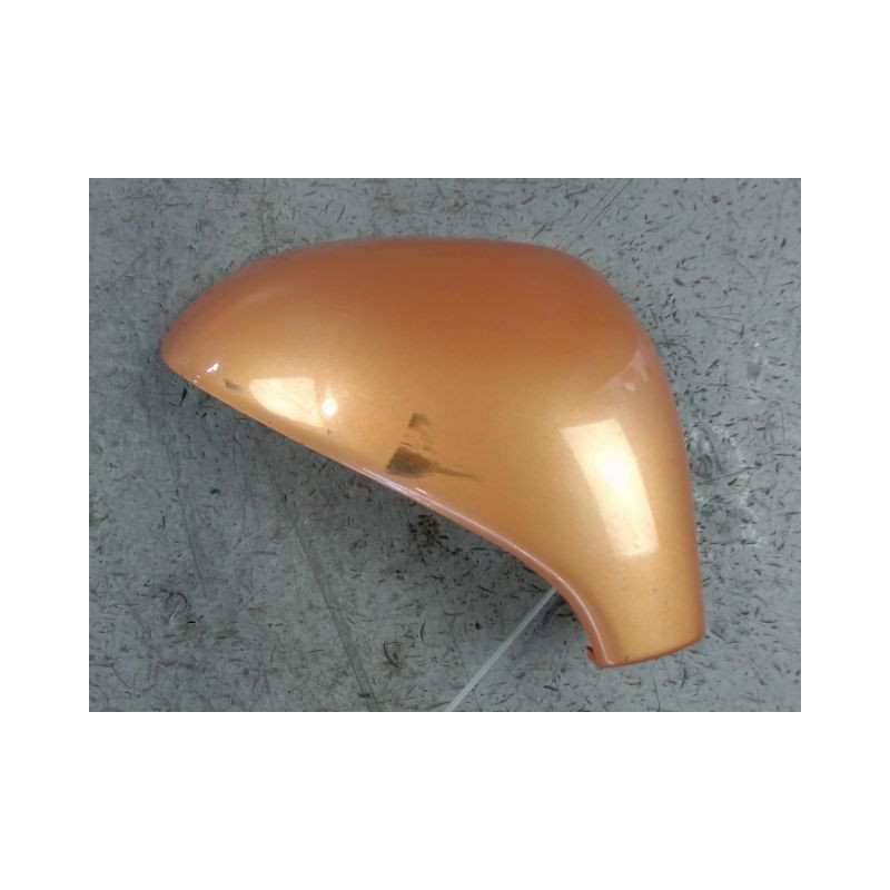 CARENAGE RETROVISEUR EXTERIEUR DROIT PEUGEOT 207 5P