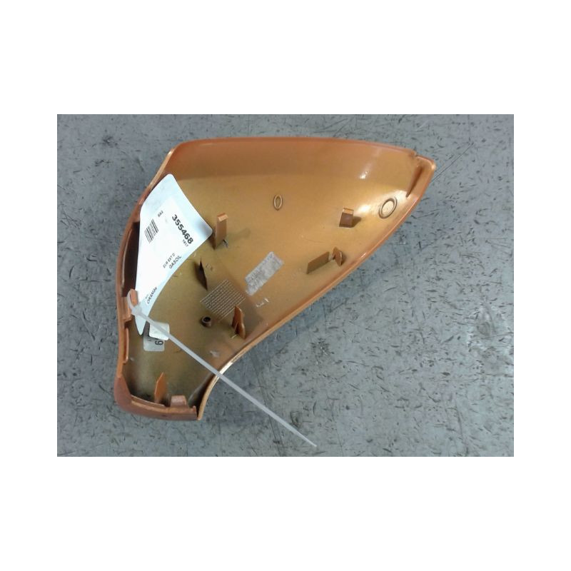 CARENAGE RETROVISEUR EXTERIEUR DROIT PEUGEOT 207 5P