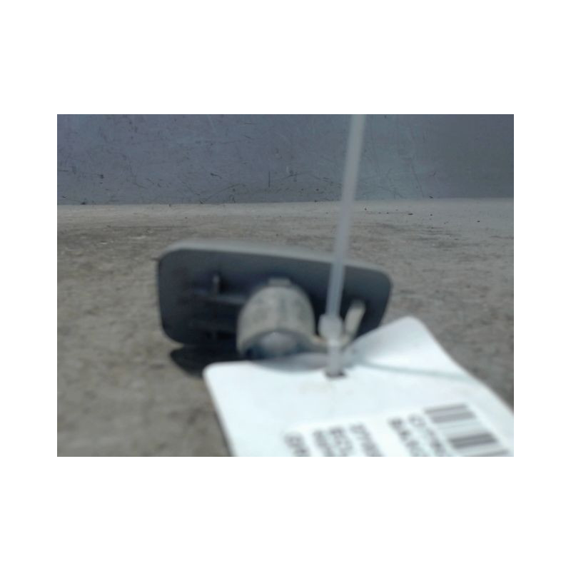 REPETITEUR AILE GAUCHE CITROEN SAXO 99-