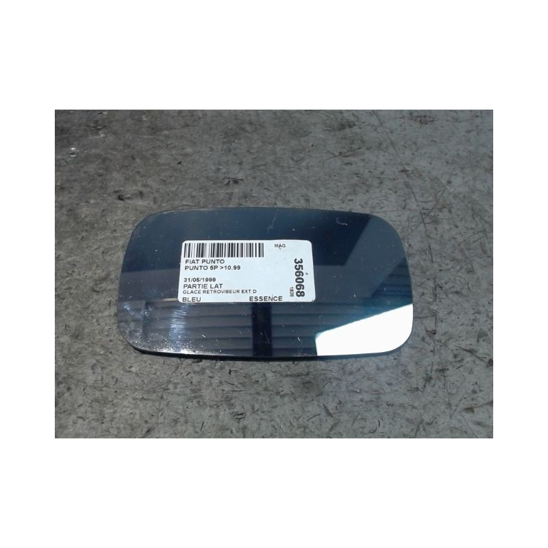 GLACE RETROVISEUR EXT D FIAT PUNTO -99