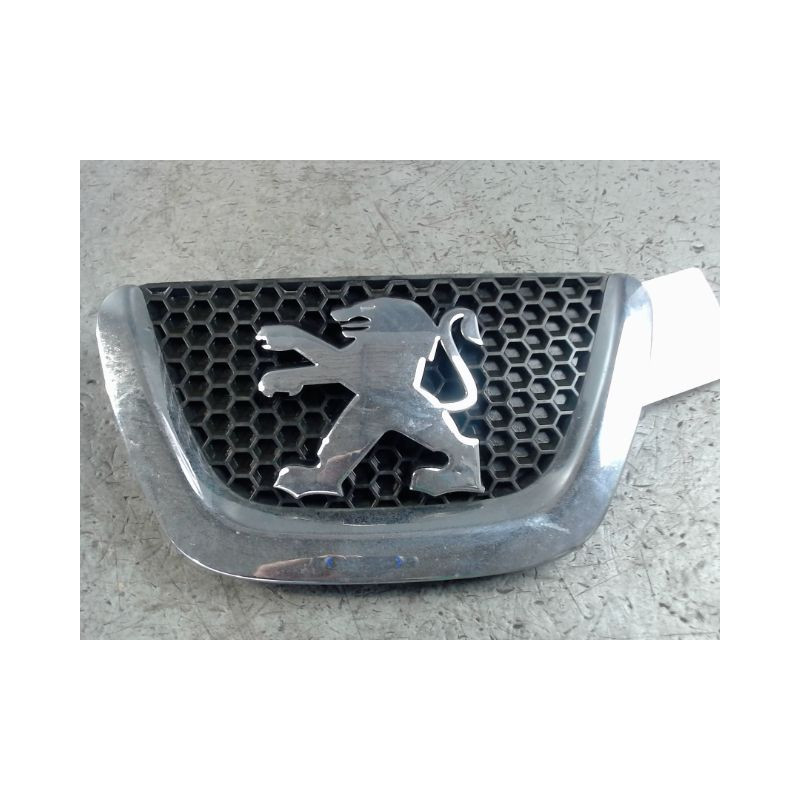 SIGLE CALANDRE PEUGEOT 307 2005-