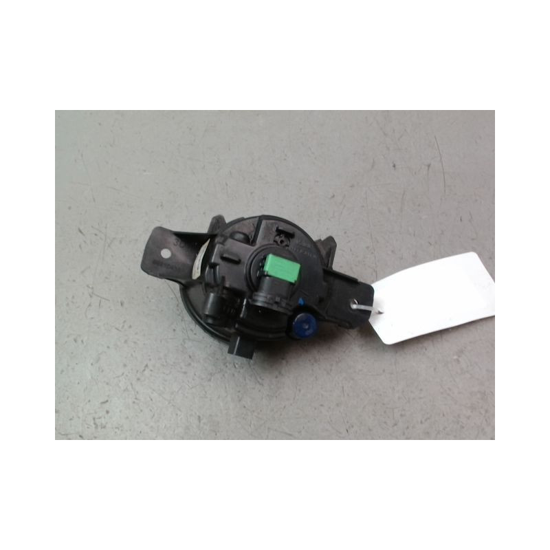 PHARE ANTIBROUILLARD AVANT DROIT RENAULT CLIO III Phase 2 2009-2014