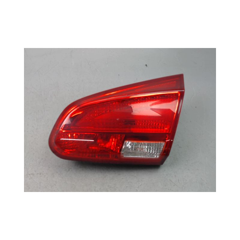FEU ARRIERE INTERIEUR DROIT KIA CEED