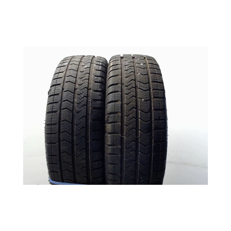 Paire de pneus BLACK STAR TS4 185 60 15 88 H
