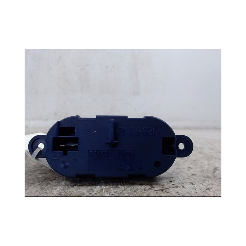 RESISTANCE DE CHAUFFAGE RENAULT LAGUNA II 00-2005