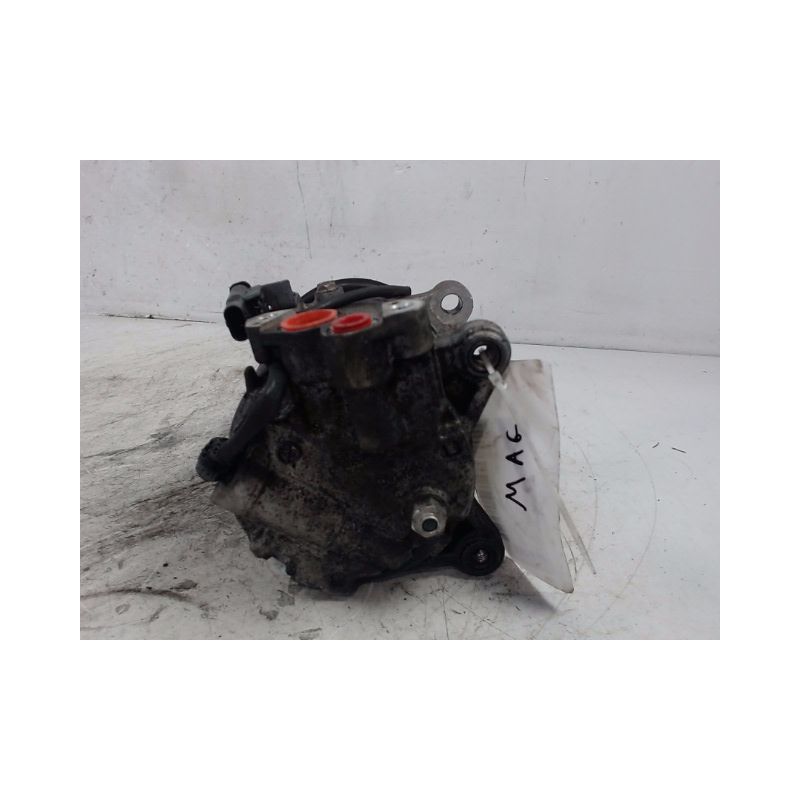 COMPRESSEUR AIR CONDITIONNE MINI MINI 2010-