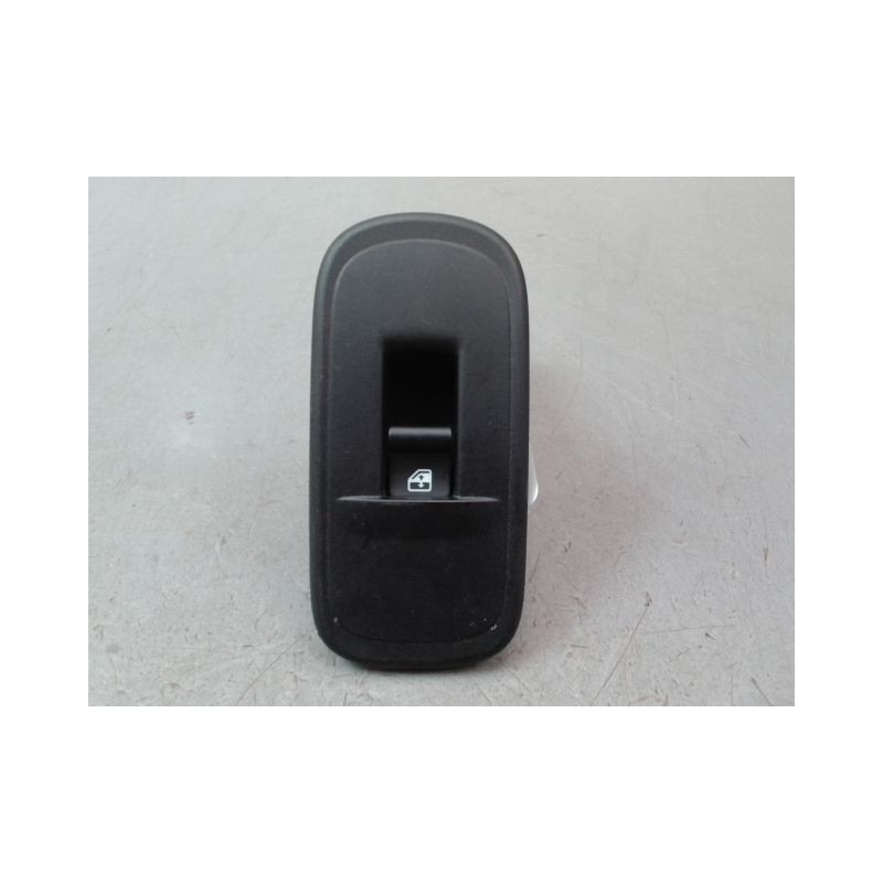 COMMANDE LEVE-GLACE PORTE AVD FIAT 500 II Phase 1 2007-...