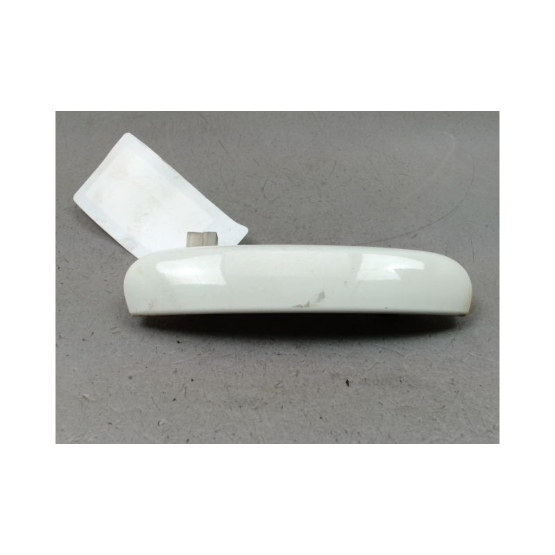 POIGNEE EXTERIEURE PORTE AVANT DROIT MITSUBISHI SPACESTAR