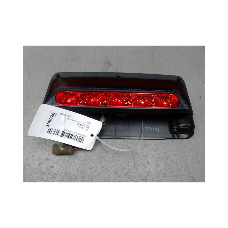 FEUX STOP SUPPLEMENTAIRE CHEVROLET SPARK