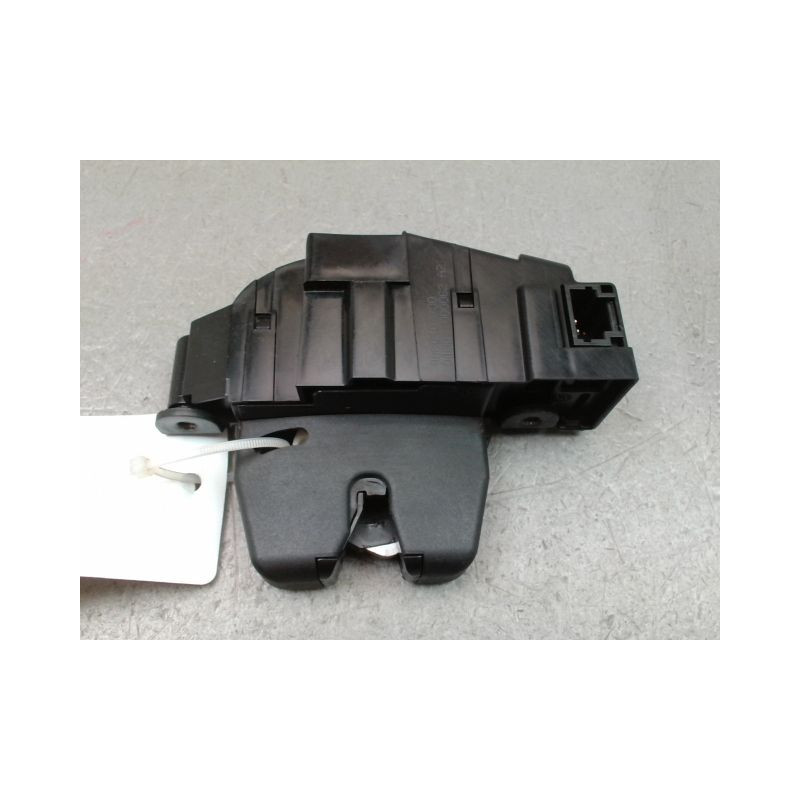 SERRURE COFFRE ARRIERE PEUGEOT 308CC