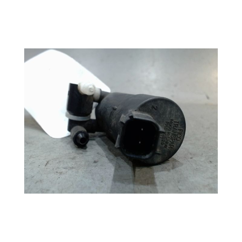 POMPE LAVE-GLACE AVANT FORD MONDEO