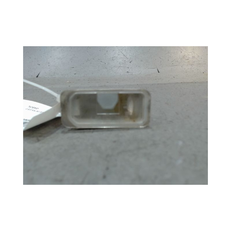 ECLAIREUR PLAQUE DE POLICE DROIT FORD MONDEO