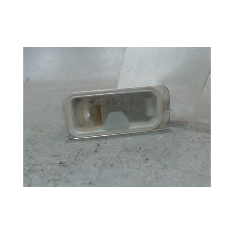 ECLAIREUR PLAQUE DE POLICE GAUCHE FORD MONDEO
