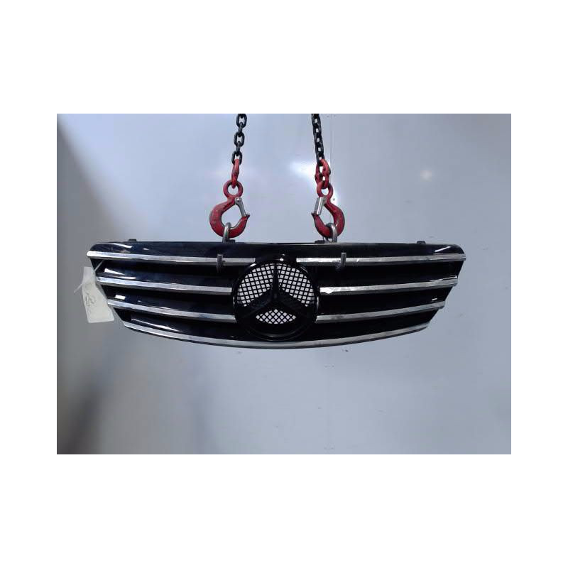 CALANDRE MERCEDES CLASSE C 2000-
