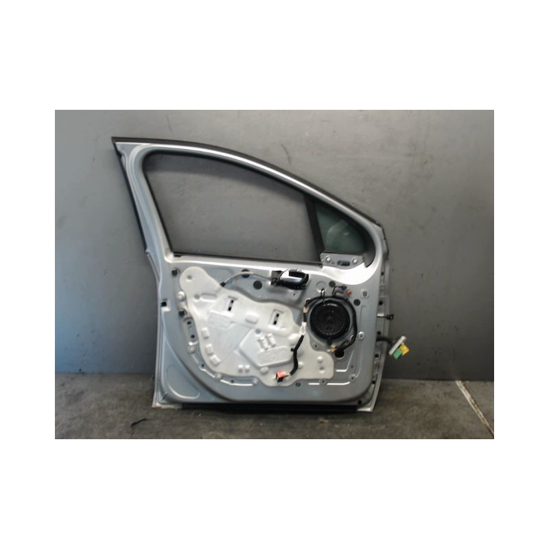 PORTE AVANT GAUCHE PEUGEOT 208