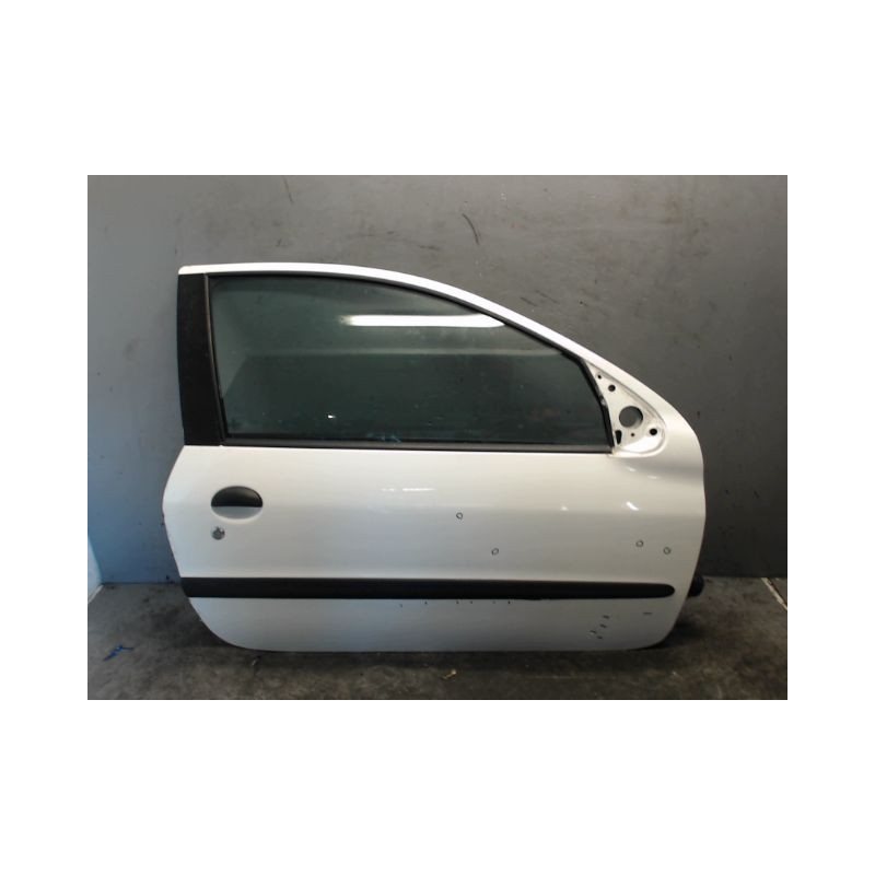 PORTE AVANT DROIT PEUGEOT 206
