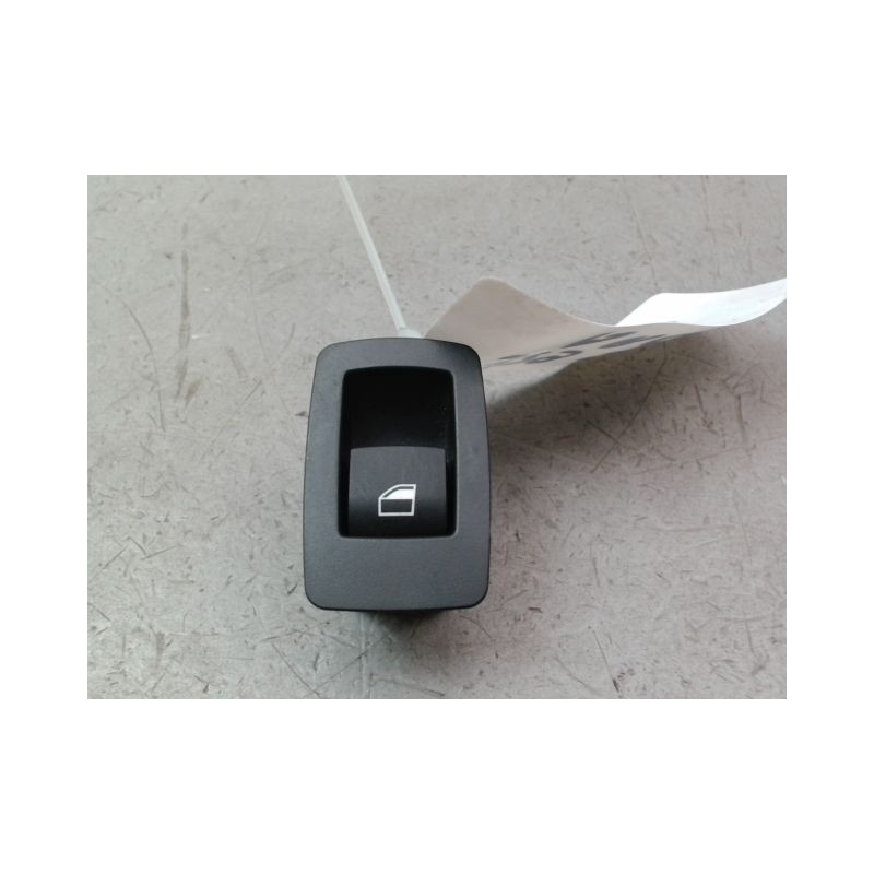 COMMANDE LEVE-GLACE PORTE ARG BMW SERIE 1 II (F20/F21) 2011-...