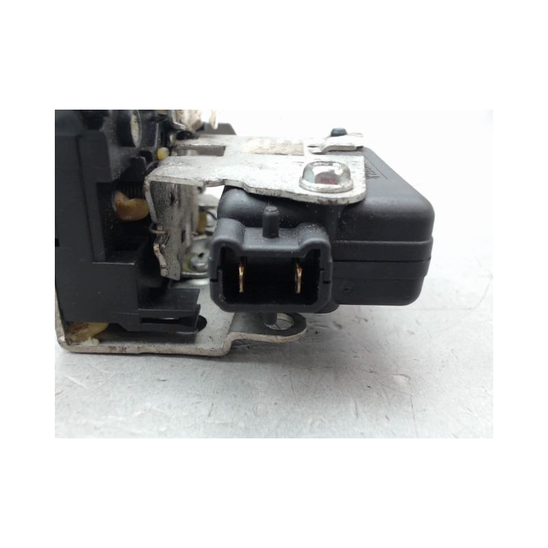 SYSTEME CONDAMNATION AVANT DROIT DACIA SANDERO I 2008-2012