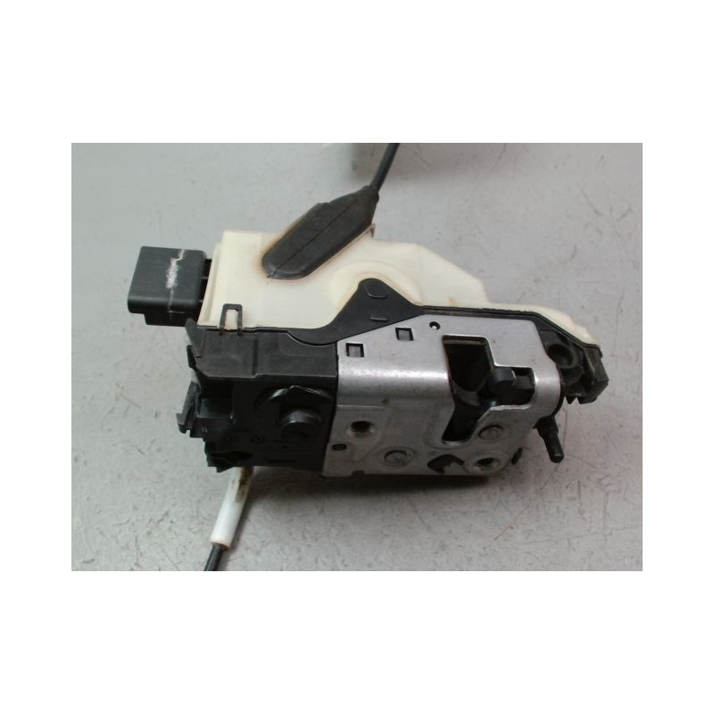 SYSTEME CONDAMNATION AVANT DROIT PEUGEOT 2008 Phase 1 2013-...