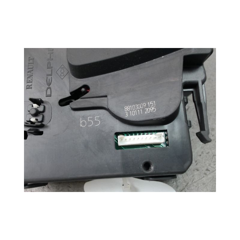 COMMANDE ESSUIE GLACE RENAULT CLIO III Phase 1 2005-2009