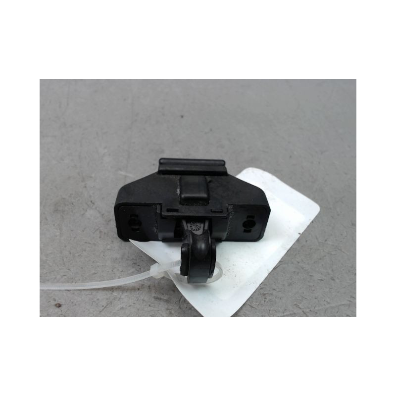 SERRURE COFFRE ARRIERE RENAULT R21 BERL. Phase 2 1989-1994