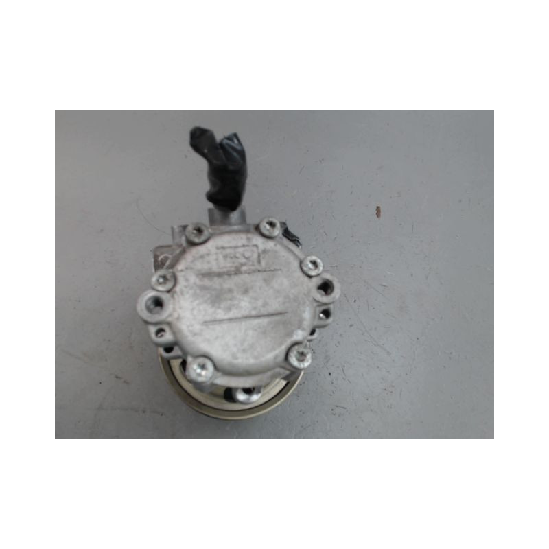 POMPE DIRECTION ASSISTEE DACIA SANDERO