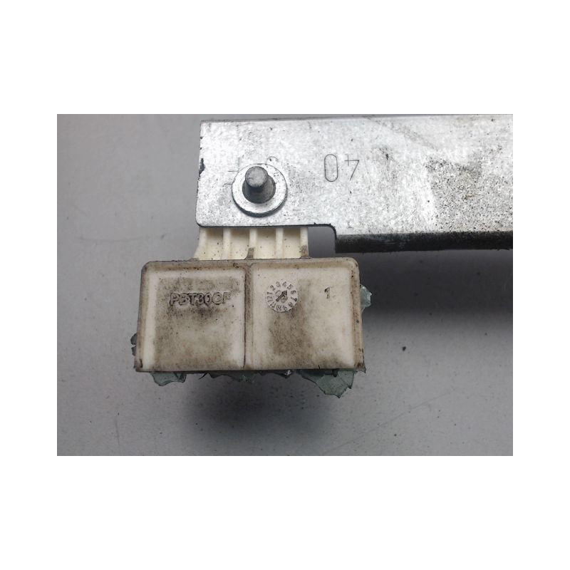 MECANISME LEVE-GLACE AVANT DROIT RENAULT MEGANE