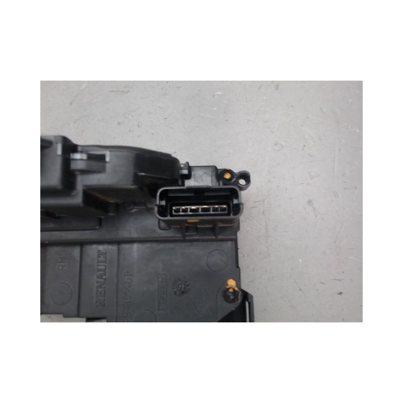 SERRURE PORTE COULISSANTE DROIT RENAULT KANGOO