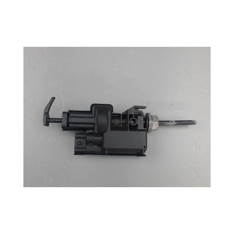 ACTIONNEUR TRAPPE CARBURANT RENAULT MEGANE