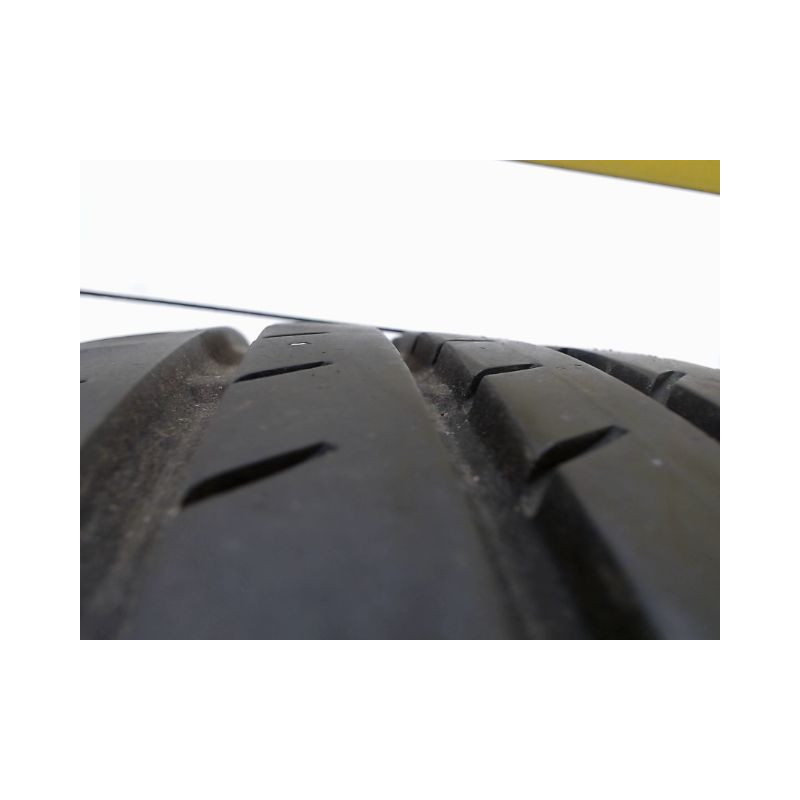 Paire de pneus YOKOHAMA ADVAN SPORT MO 235 60 18 103 V