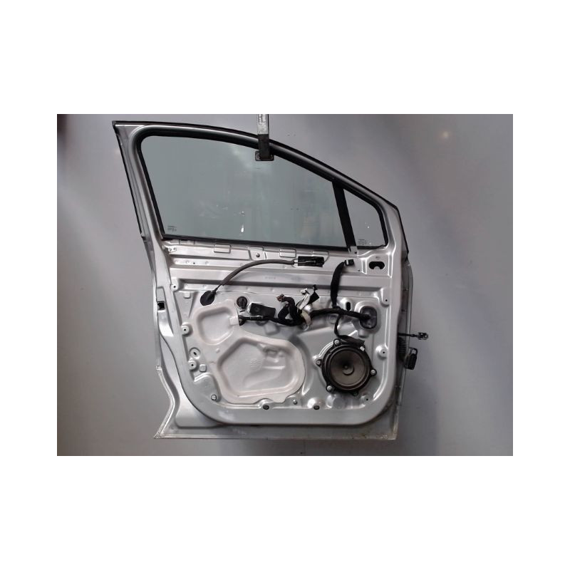 PORTE AVANT GAUCHE RENAULT CAPTUR