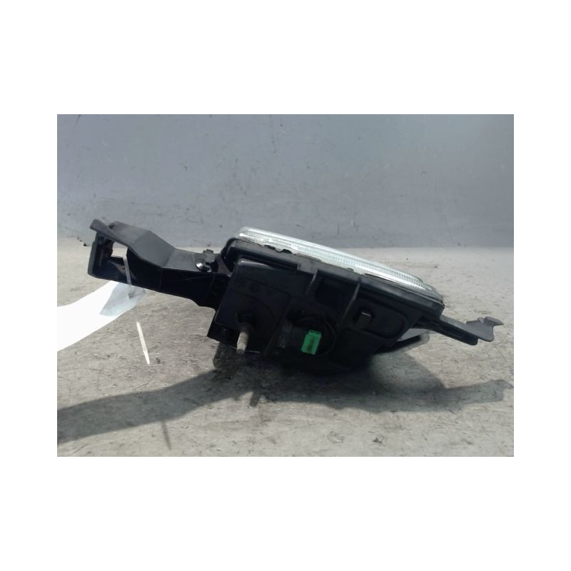PHARE ANTIBROUILLARD AVANT GAUCHE PEUGEOT 407