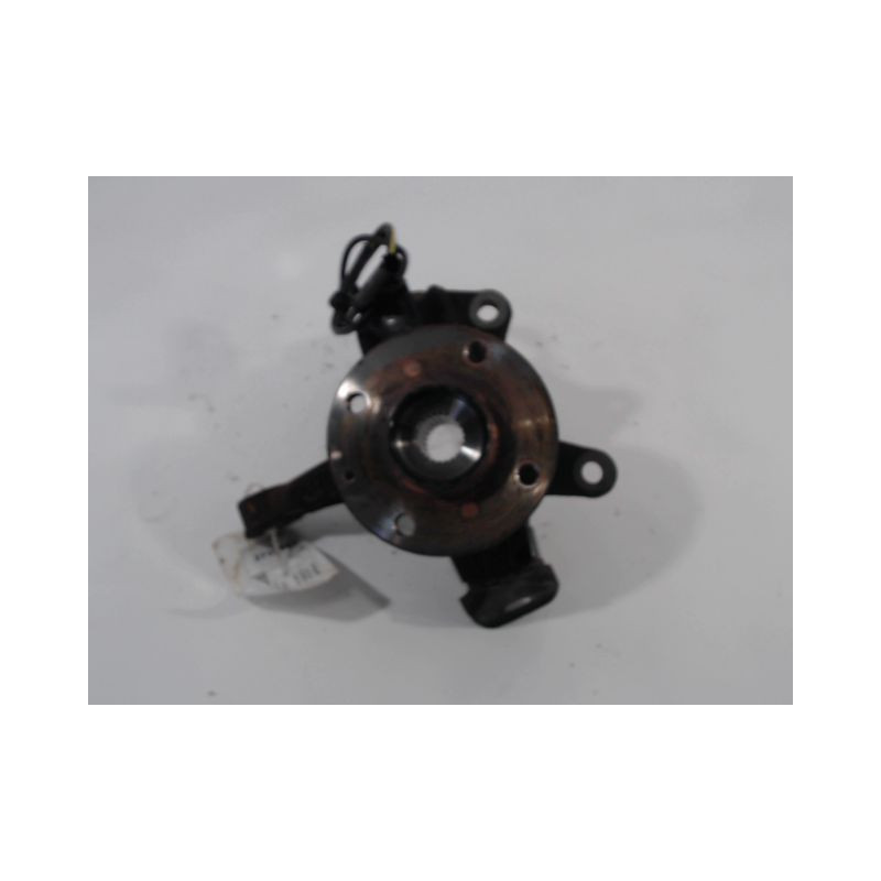 PIVOT AVANT DROIT TOYOTA AYGO 5P